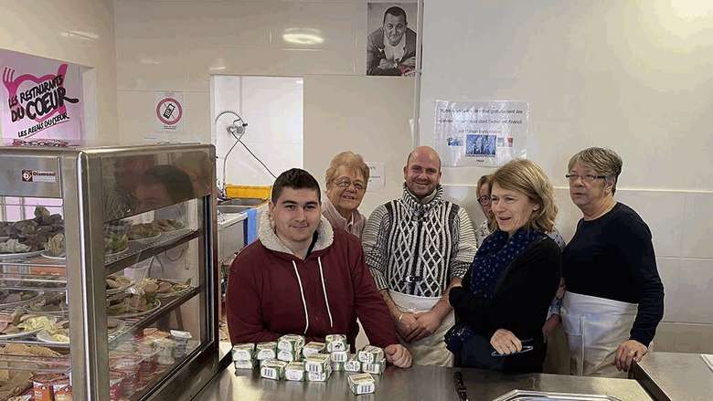 L'équipe des bénévoles des Restos chauds d'Evreux L'équipe des bénévoles des Restos chauds d'Evreux